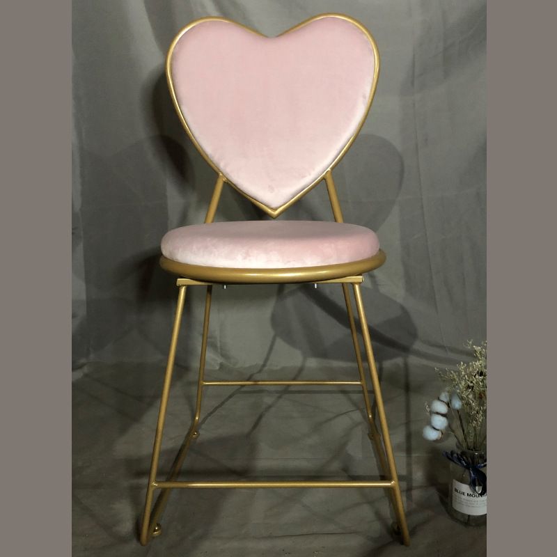 弓形爱心椅浅粉色绒布坐垫 实心钢筋
